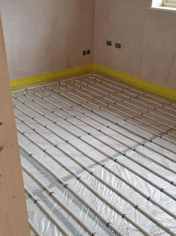 Underfloor heating pipework before screeding