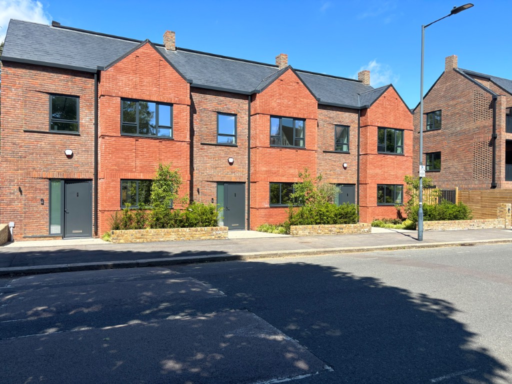 Brondesbury Park Residential Development | Clarke Talbot Renewables